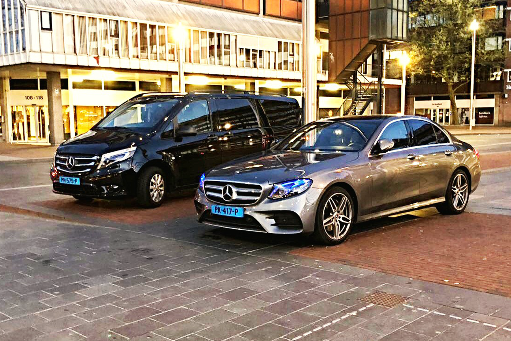 Taxi Kennemerland - Mercedes Benz - Station Haarlem